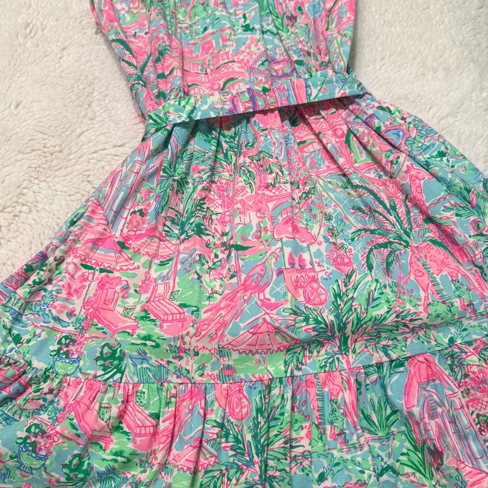 Lilly Pulitzer Pink and Green Tropical Dress sleeveless size 8 beautiful dress